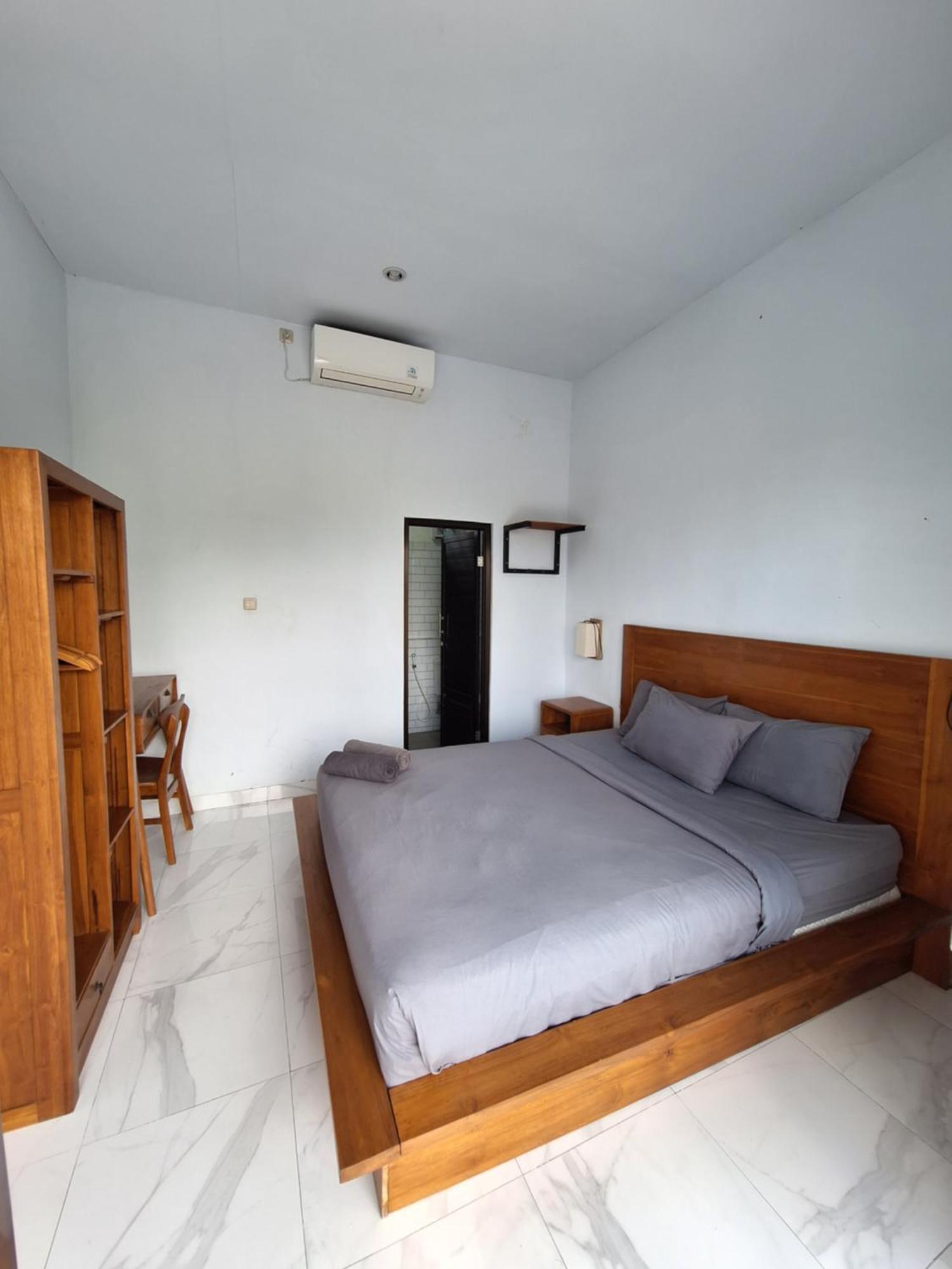 Bonewood Guesthouse Canggu Kültér fotó